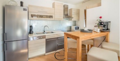 Beautiful house in nature, swimming pool, garage